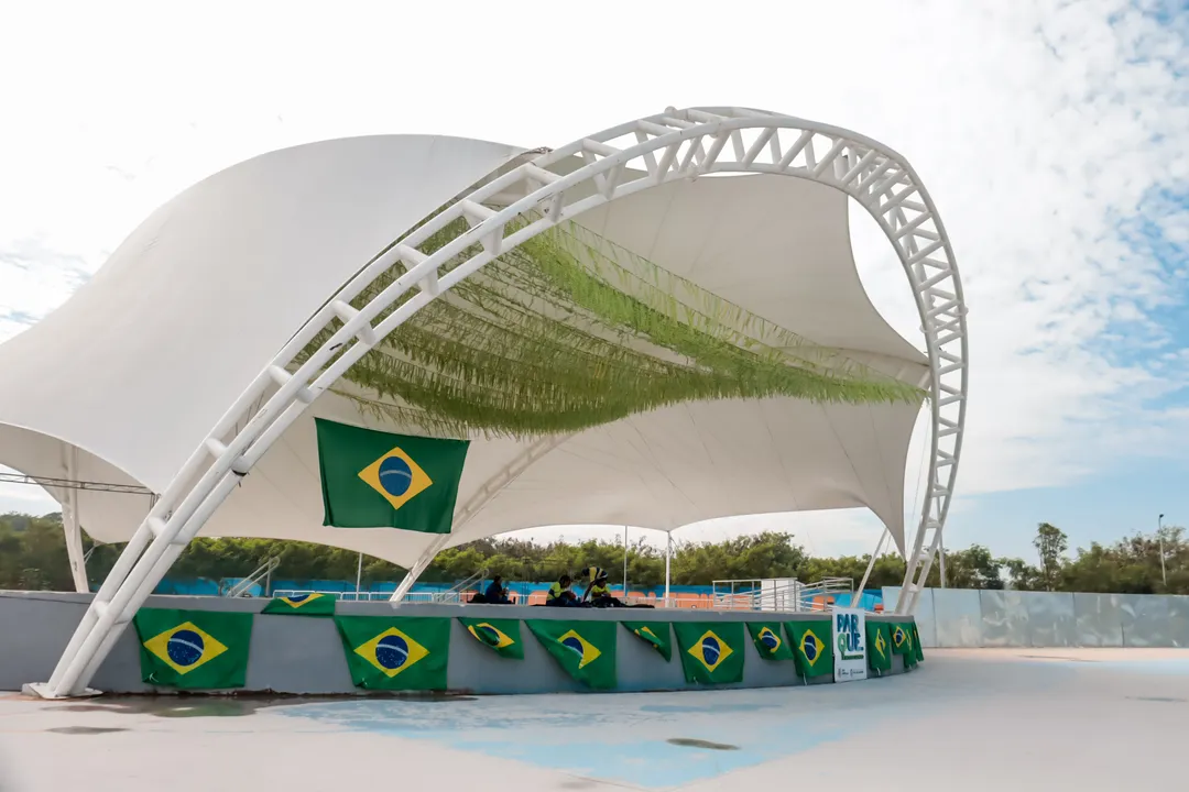 O Parque RJ contará com um telão que transmitirá a partida entre Brasil e Marrocos, que inicia às 19h neste sábado