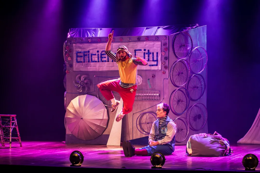 Os ingressos custam R$ 50 (inteira) e R$ 25 (meia)