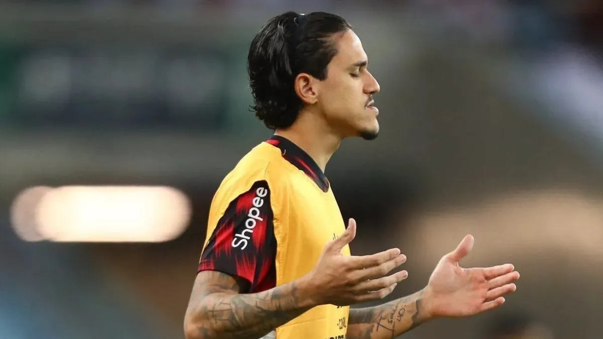 Pedro deixou o estádio do Maracanã sem saber qual seria o real estado de saúde, e foi encaminhado ao hospital