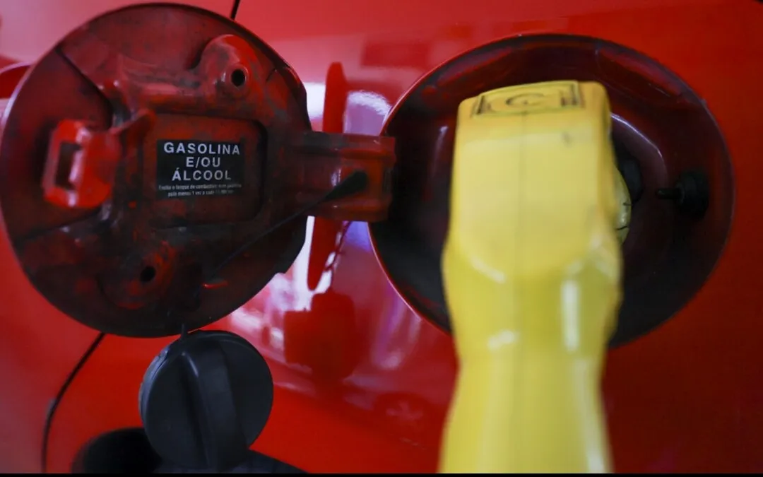 Preço da gasolina não sofria redução há quase cinco meses
