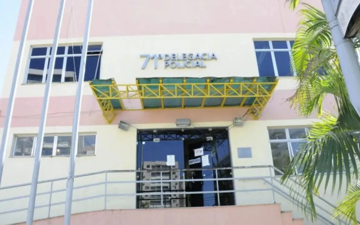 As investigações começaram após denúncias de que um grupo estaria produzindo e publicando vídeos com graves acusações contra políticos da cidade