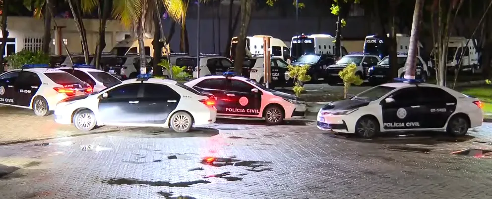 Os policiais identificaram uma divisão de tarefas entre os integrantes da quadrilha