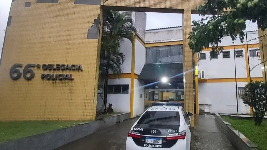 Os envolvidos foram conduzidos à delegacia