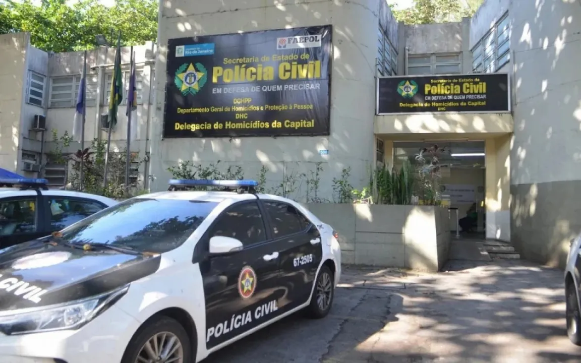 A prisão foi resultado do trabalho investigativo da Delegacia de Homicídios da Capital (DHC)