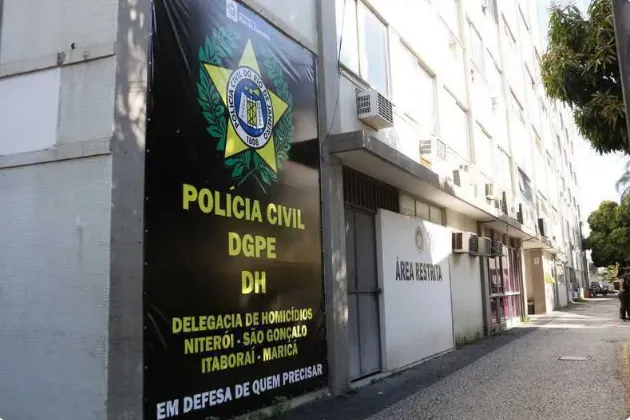 O crime foi praticado em 2023, no bairro Santa Paula, em Maricá
