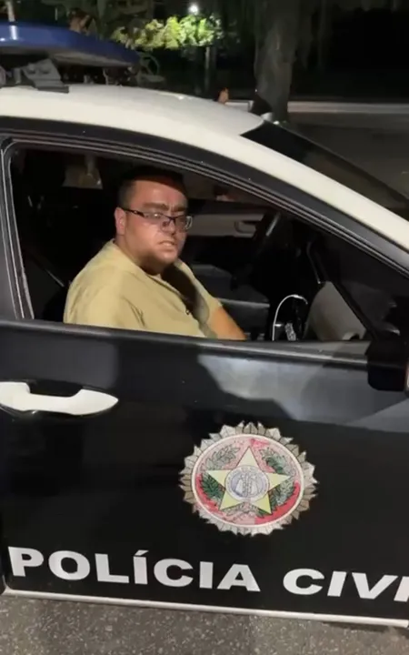 Homem perseguia atriz por 20 anos