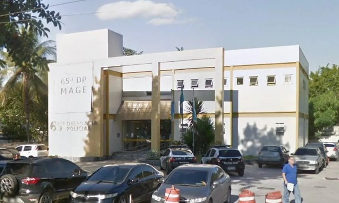 A prisão foi realizada por agentes da 65ª DP (Magé)