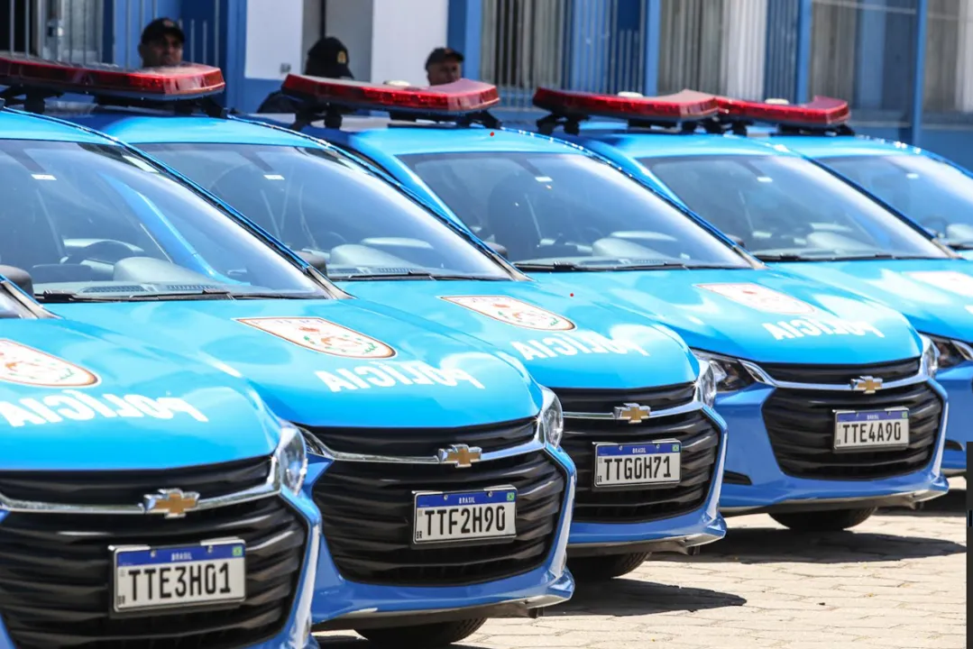 Na ocasião, a Polícia Militar foi acionada e efetuou a prisão em flagrante