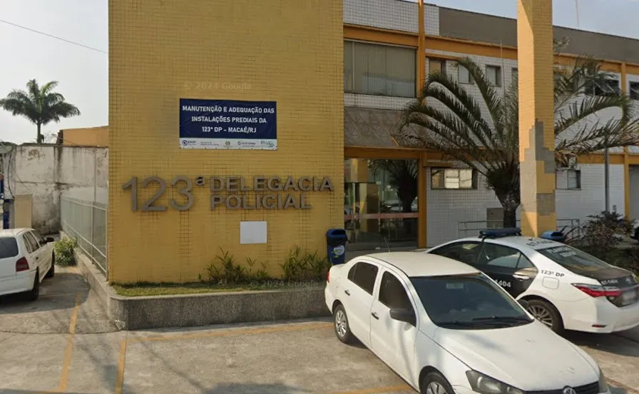 Após trabalhos de inteligência da distrital, agentes identificaram um dos veículos utilizados pelo criminoso trafegando em via pública