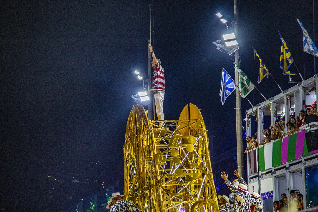 Viradouro é a grande campeã do Carnaval 2026 homenageando Mestre Ciça