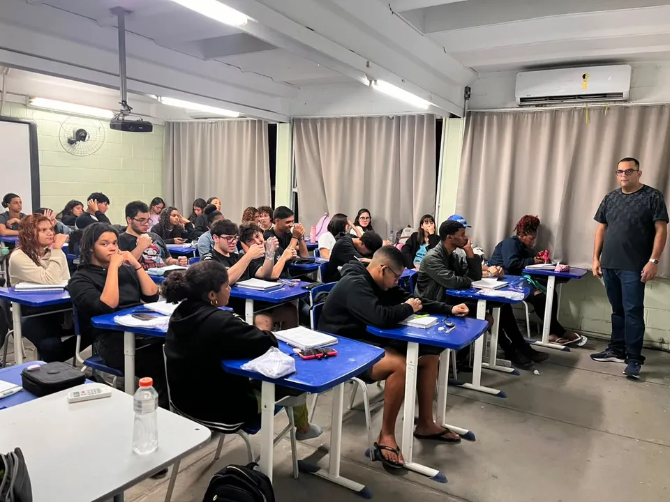 Pré-ENEM Popular de Maricá abre 250 vagas para curso intensivo gratuito