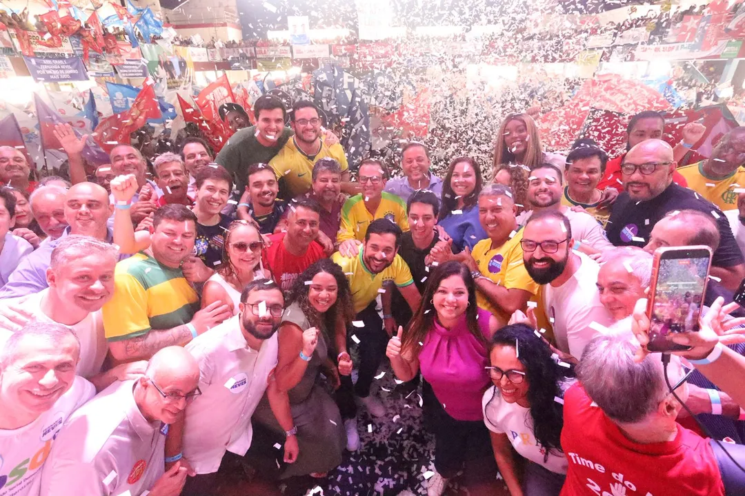 Mais de 10 mil liderança políticas lotaram o clube Mauá de São Gonçalo