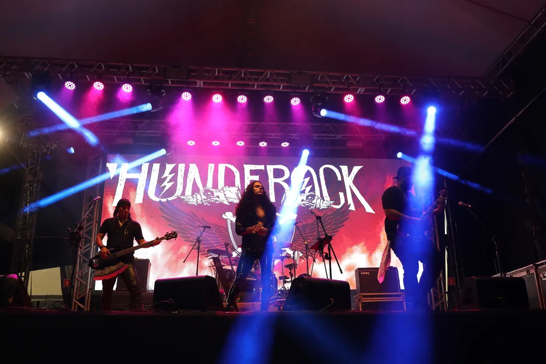 Com entrada gratuita, o evento reúne atrações musicais com artistas Pratas da Casa, exposição de veículos e atividades ligadas a motos, rock e cultura automotiva