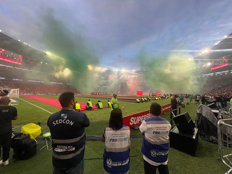 Foram multados o Consórcio Maracanã, a Ferj e a Fatal Model