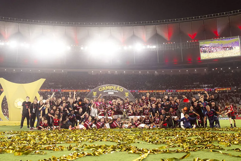 Equipe celebrou a conquista com a torcida