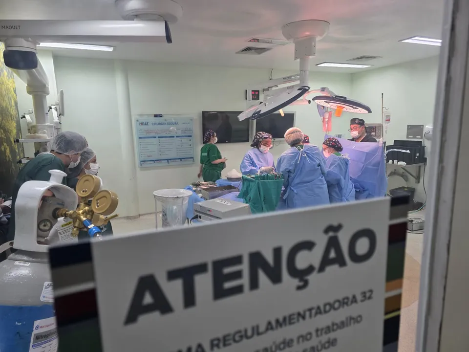 A equipe da Comissão Intra-Hospitalar de Doação de Órgãos e Tecidos para Transplantes (CIHDOTT) do HEAT também obteve o “sim” de familiares de um jovem de 18 anos para a doação de seus órgãos