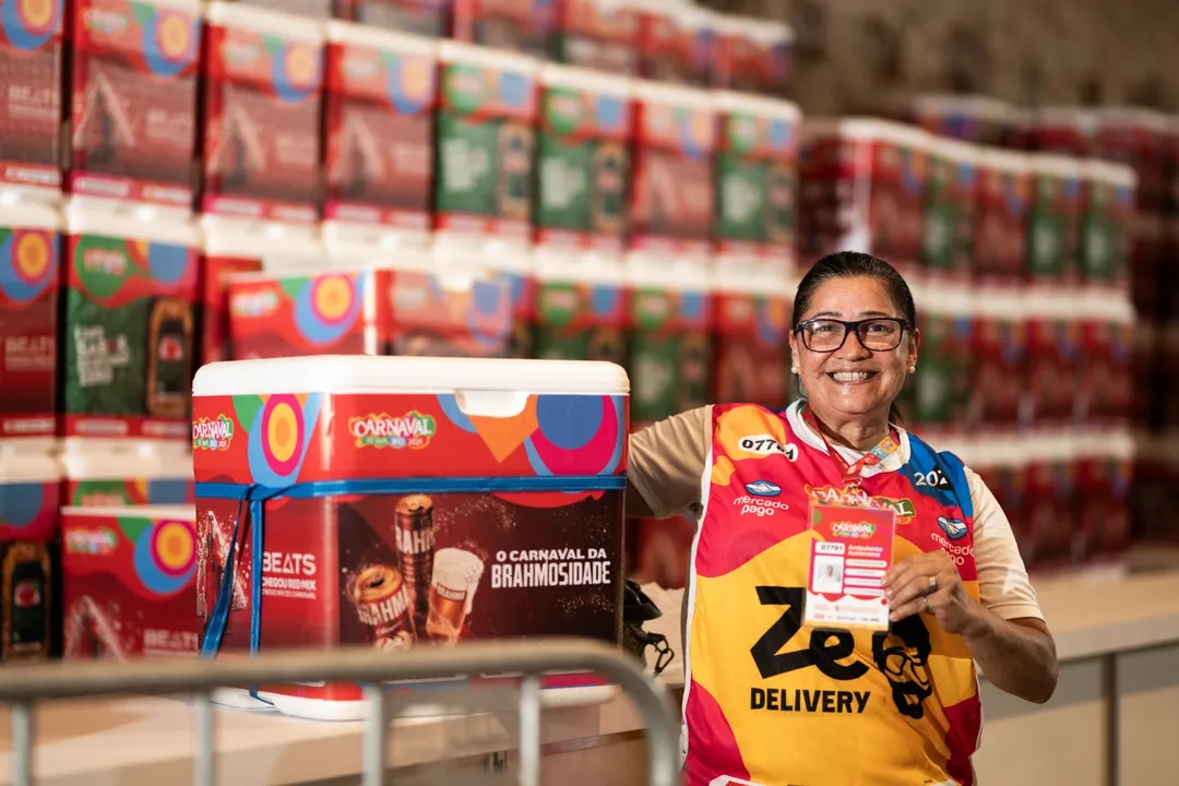 A credencial terá vigência de 17 de janeiro a 22 de fevereiro de 2026, permitindo que os ambulantes atuem durante todo o período do Carnaval de Rua