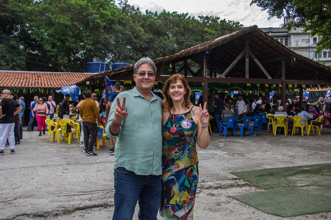 Alunos e apoiadores marcaram presença no evento, para comemorar e ouvir a dupla eleita