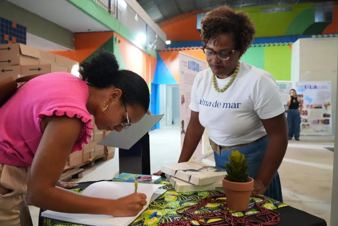 São Gonçalo recebe exposição sobre educação antirracista