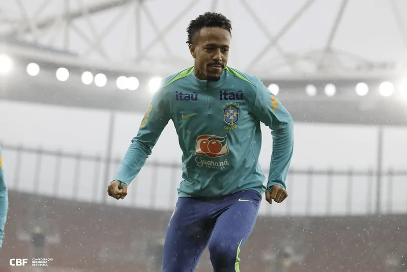 Éder Militão deve ser titular do Brasil em amistoso contra Senegal