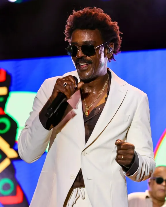 As músicas "Carolina", “Tive razão”, “Gafieira S. A.”, “Chega no suingue”, “She will” e “Não tem” estão dentro da acusação