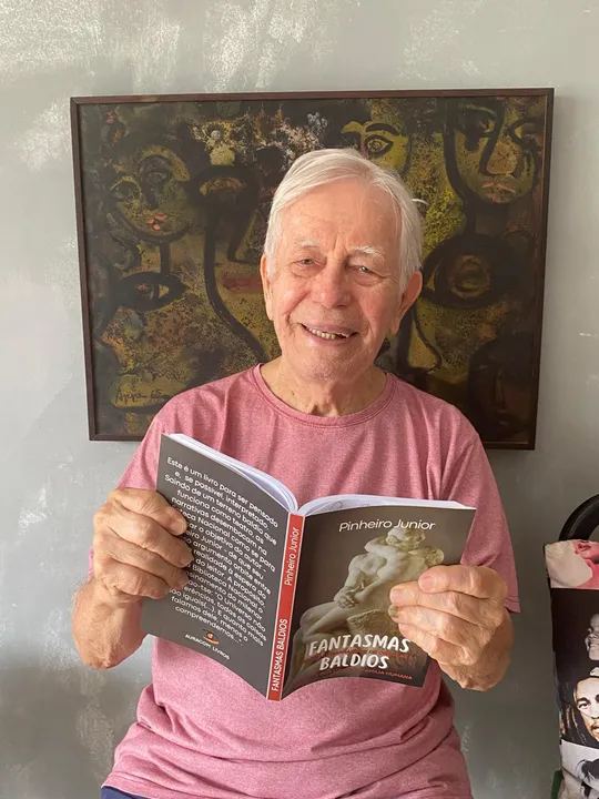 Pinheiro lançará obra no dia 25 de abril, às 15h, na Sociedade Fluminense de Fotografia, na Rua Dr. Celestino, 115, no Centro de Niterói