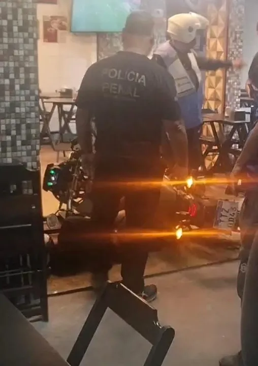 O segundo suspeito segue foragido