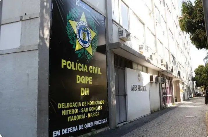 A Delegacia de Homicídios de Niterói e São Gonçalo (DHNSG) investiga o caso
