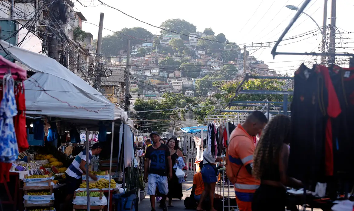 A multa é gerada automaticamente após a transmissão da declaração em atraso
