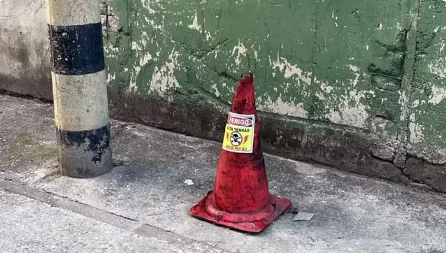 'Cone-granada' que explodiu e feriu 3 PMs