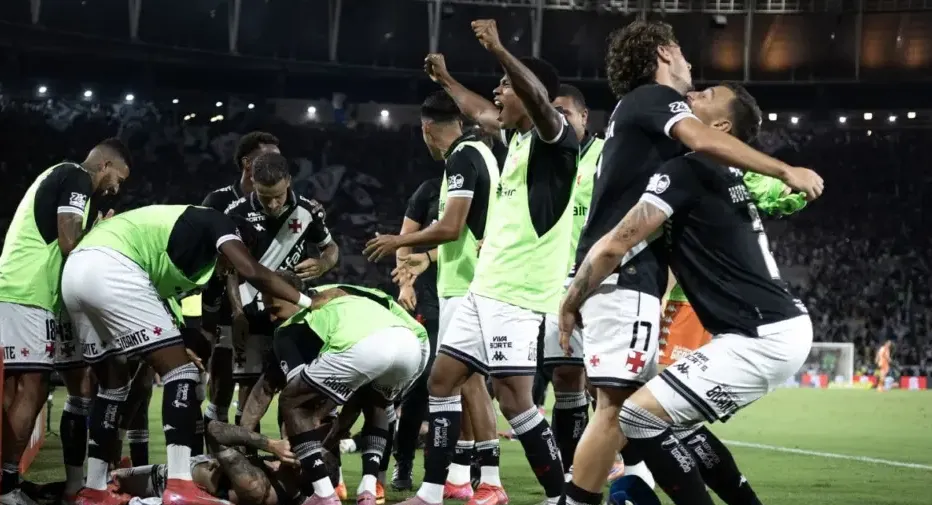 O Vasco se garantiu na final ao vencer o Fluminense nos pênaltis