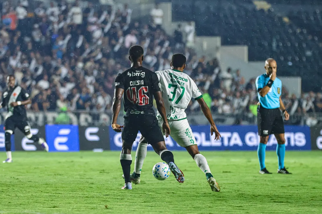 Vasco tem resultado frustrante em seu primeiro compromisso em casa