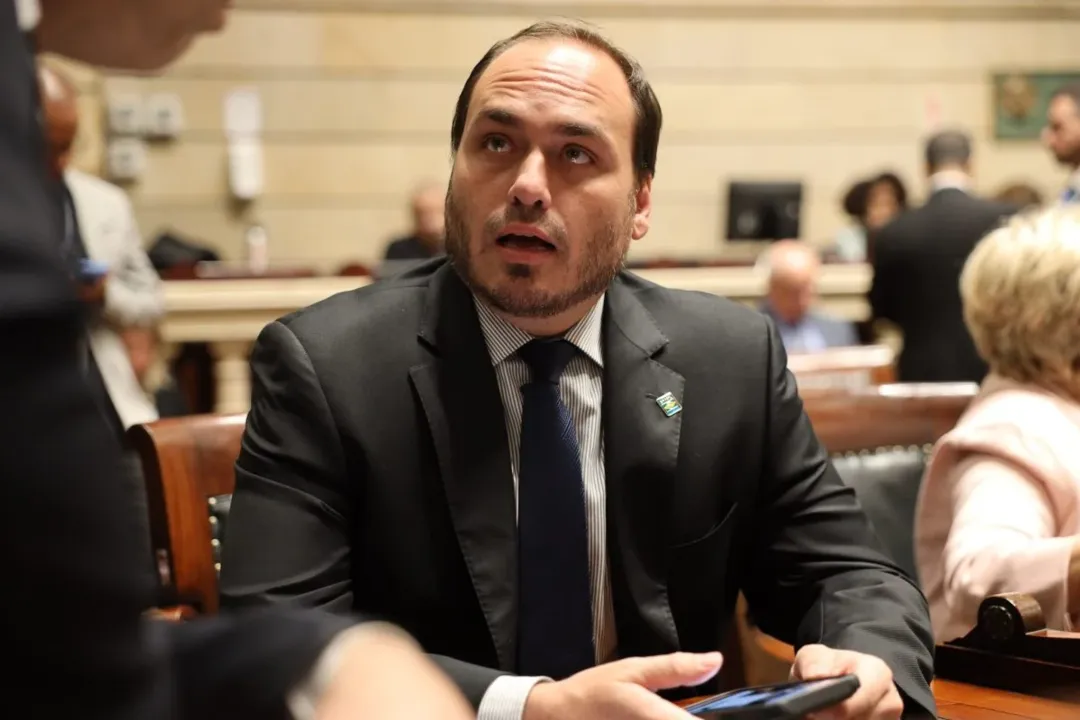 Carlos Bolsonaro foi vereador no Rio de Janeiro durante 7 mandatos