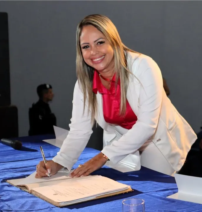 A vereadora Patrícia Silva recebeu alta do Hospital Estadual Alberto Torres