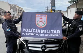 Ação da PM resulta na apreensão de 15 veículos roubados e material ilícito em Manguinhos