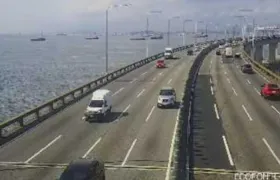 Acidente com moto interdita faixas na Ponte Rio-Niterói e causa retenções no trânsito