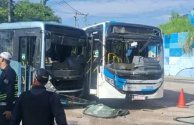 Acidente entre dois ônibus deixa 15 feridos no Colubandê, em São Gonçalo