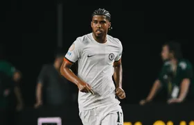 Andrey Santos entra em acordo com o Manchester United e está próximo de deixar o Chelsea