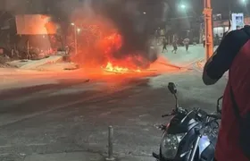Após morte de moradora, grupo faz protesto no Complexo do Salgueiro, em SG