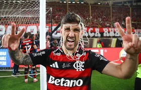 Arrascaeta, do Flamengo, é eleito o Rei da América em 2025