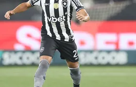 Botafogo inicia conversas para renovar com Marçal