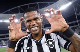 Botafogo não pagará multa, e Júnior Santos será desfalque contra o Atlético-MG