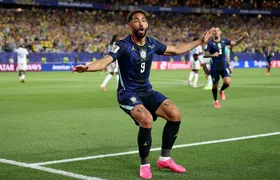 Brasil fecha a fase de grupos da Copa do Mundo contra a Escócia