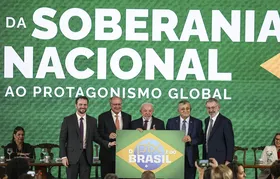 "Brasil não abaixa a cabeça", diz Durigan ao defender soberania e Pix
