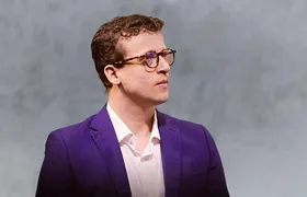 Brasileiro selecionado pela ONU entre mais de 8 mil projetos leva educação empreendedora a escolas públicas do Rio