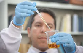 Carnaval: metanol em bebidas liga sinal de alerta nos estados