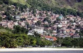 Corpo é encontrado após troca de tiros entre facções rivais no Morro do Preventório, em Niterói
