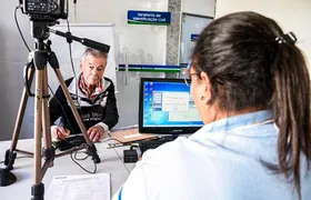 Detran RJ terá atendimento exclusivo sem agendamento para idosos e PCDs no próximo sábado