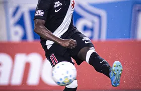 Em boa fase no Vasco, Andrés Gómez é observado por clubes da Europa