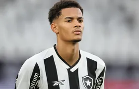 Ex-Botafogo, Newton é anunciado no São Paulo